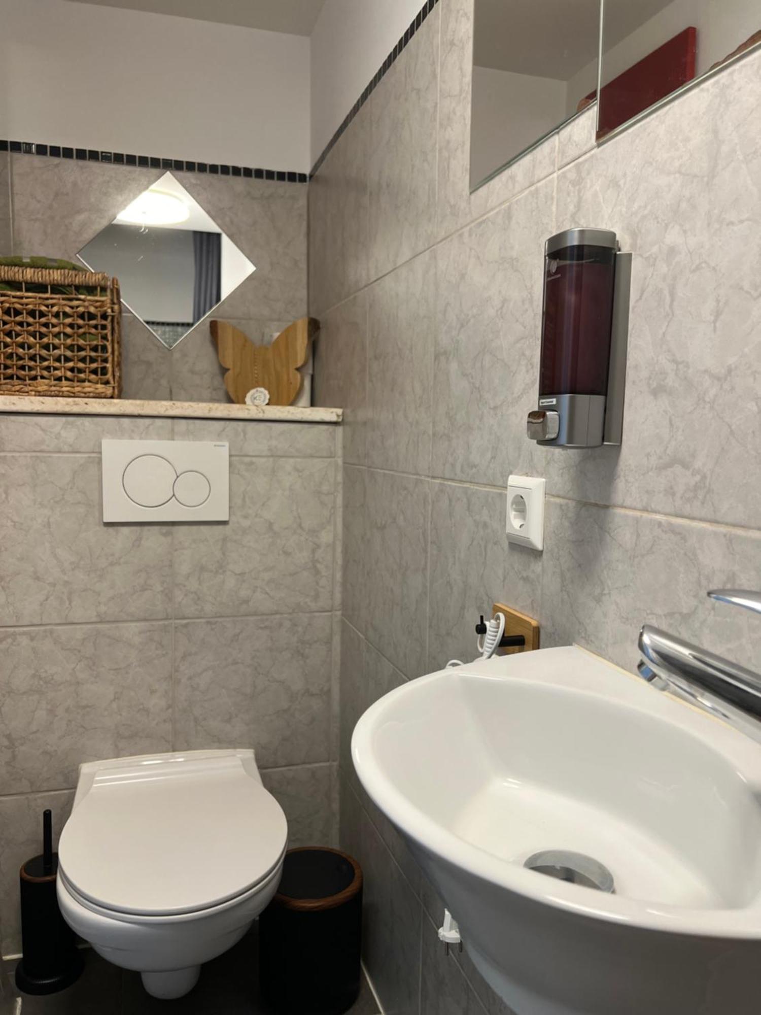 Hilde Apartments Rheinhausen Zewnętrze zdjęcie
